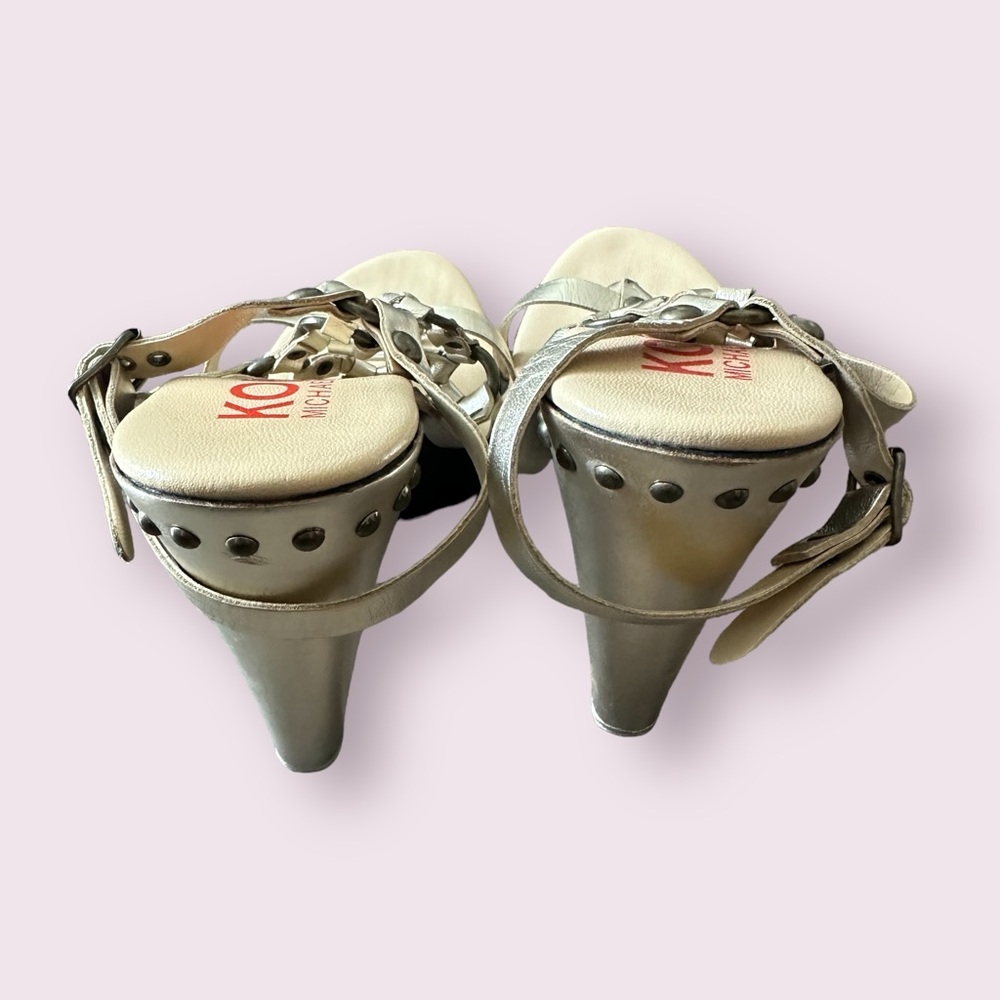 Women’s Michael Kors Made In Italy Leather Strappy Studded 4” Metallic Heels S 9 - Picture 7 of 14
